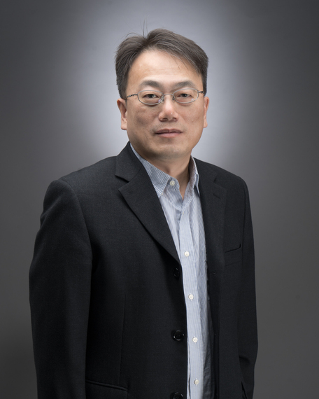 陳永裕 教授/校務研究辦公室執行長圖片(另開新視窗)